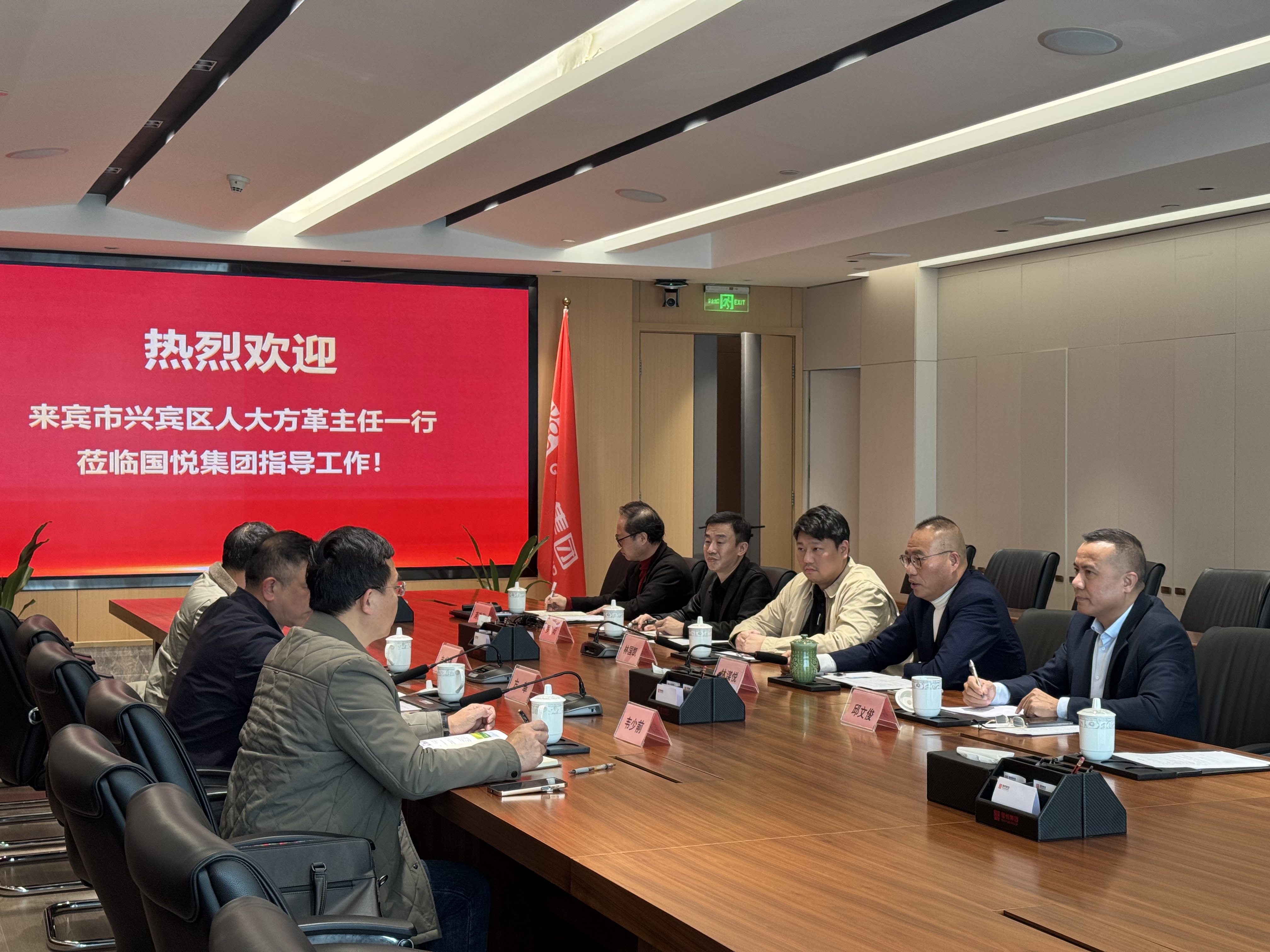 1f9d906cc39fe83b91e28422a80eb500.jpg